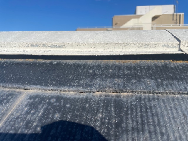 棟板金の浮き