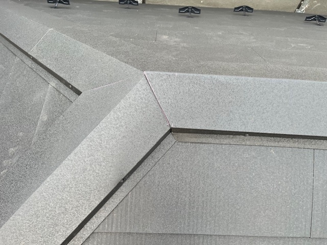棟板金取付 棟板金取付